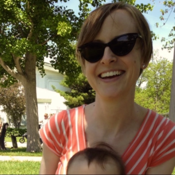 Meet your Posh Ambassador - Picture 2 of 3